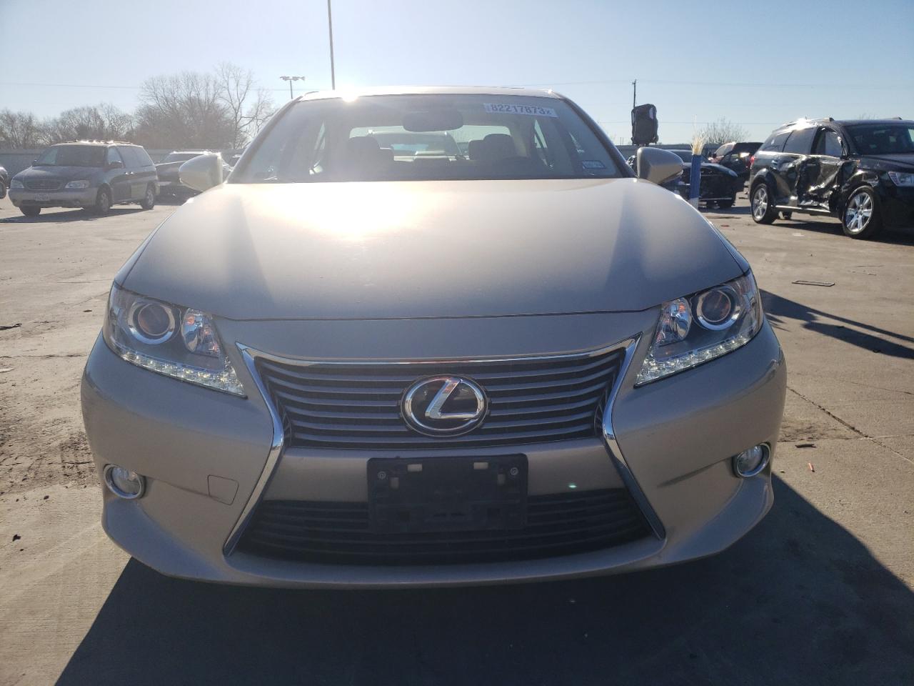 Photo 4 VIN: JTHBK1GG0D2035352 - LEXUS ES 