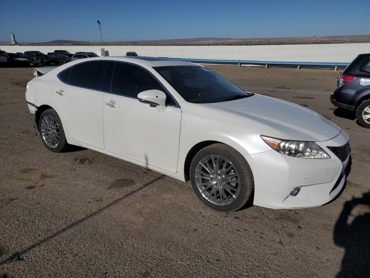 Photo 3 VIN: JTHBK1GG0D2037196 - LEXUS ES 