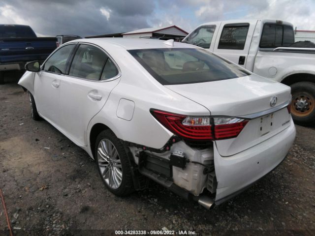 Photo 2 VIN: JTHBK1GG0F2160922 - LEXUS ES 350 