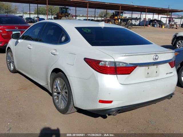 Photo 2 VIN: JTHBK1GG0F2188137 - LEXUS ES 350 