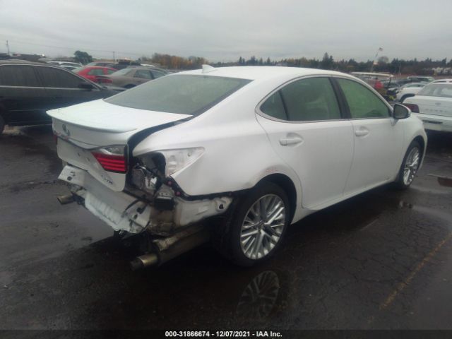 Photo 3 VIN: JTHBK1GG0F2195797 - LEXUS ES 350 