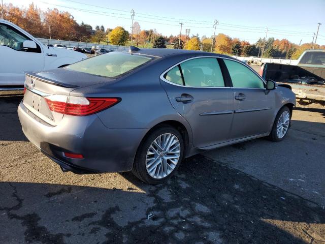 Photo 2 VIN: JTHBK1GG0F2197999 - LEXUS ES 350 