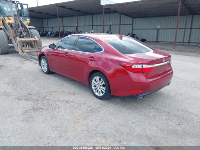 Photo 2 VIN: JTHBK1GG0F2210749 - LEXUS ES 350 