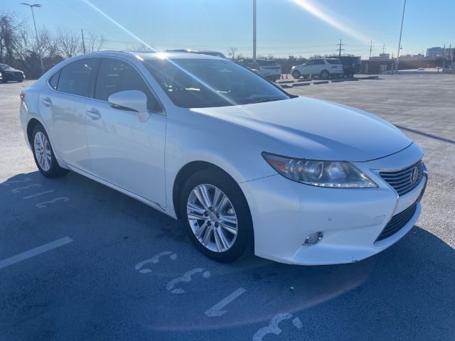 Photo 2 VIN: JTHBK1GG1D2068098 - LEXUS ES 350 