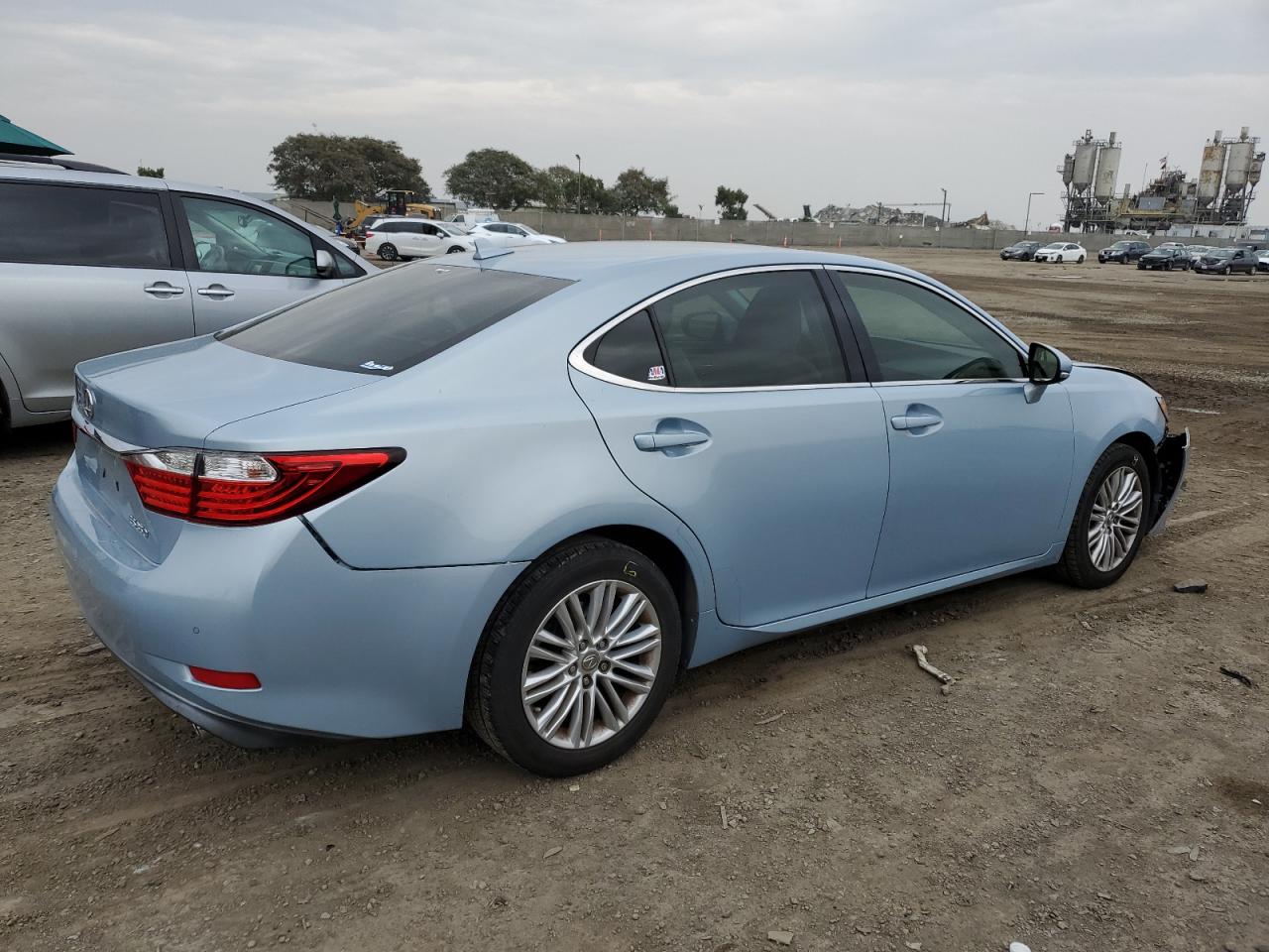 Photo 2 VIN: JTHBK1GG1E2120914 - LEXUS ES 