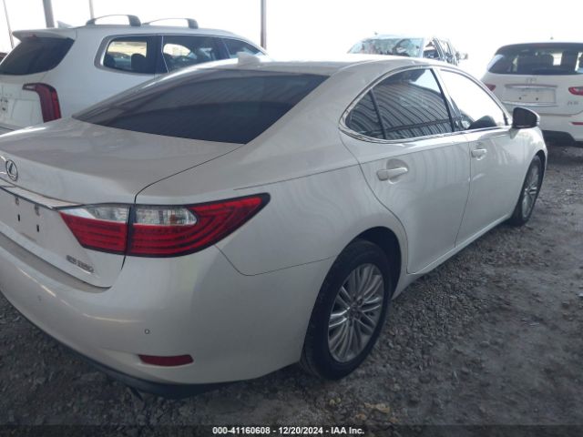 Photo 3 VIN: JTHBK1GG1F2161738 - LEXUS ES 