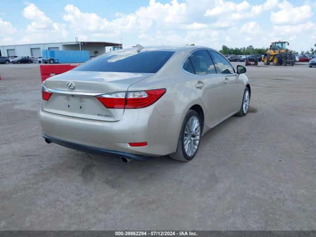 Photo 3 VIN: JTHBK1GG1F2205124 - LEXUS ES 