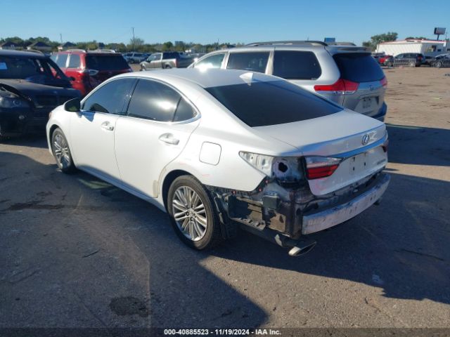 Photo 2 VIN: JTHBK1GG1G2245026 - LEXUS ES 