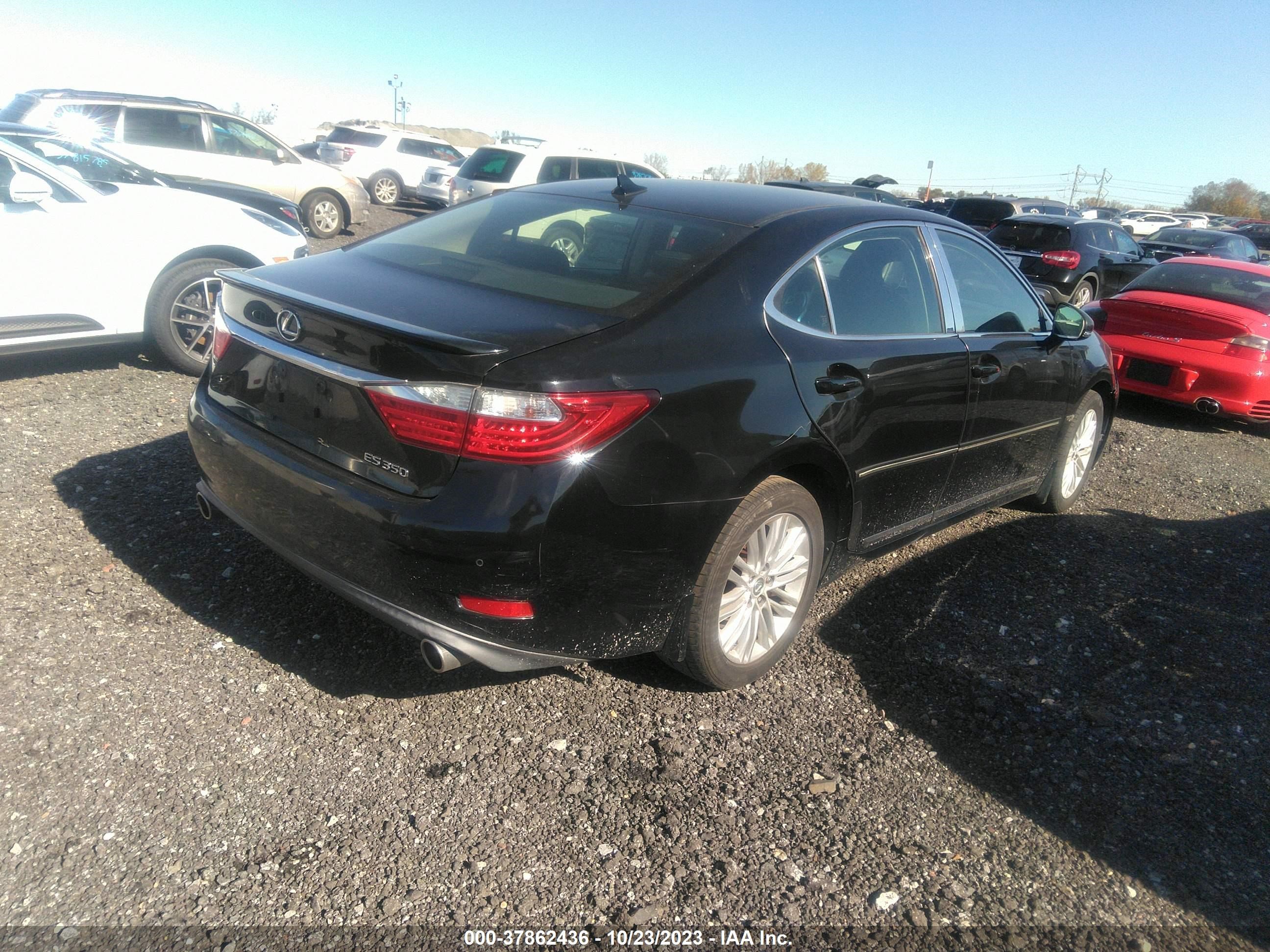 Photo 3 VIN: JTHBK1GG2D2016270 - LEXUS ES 