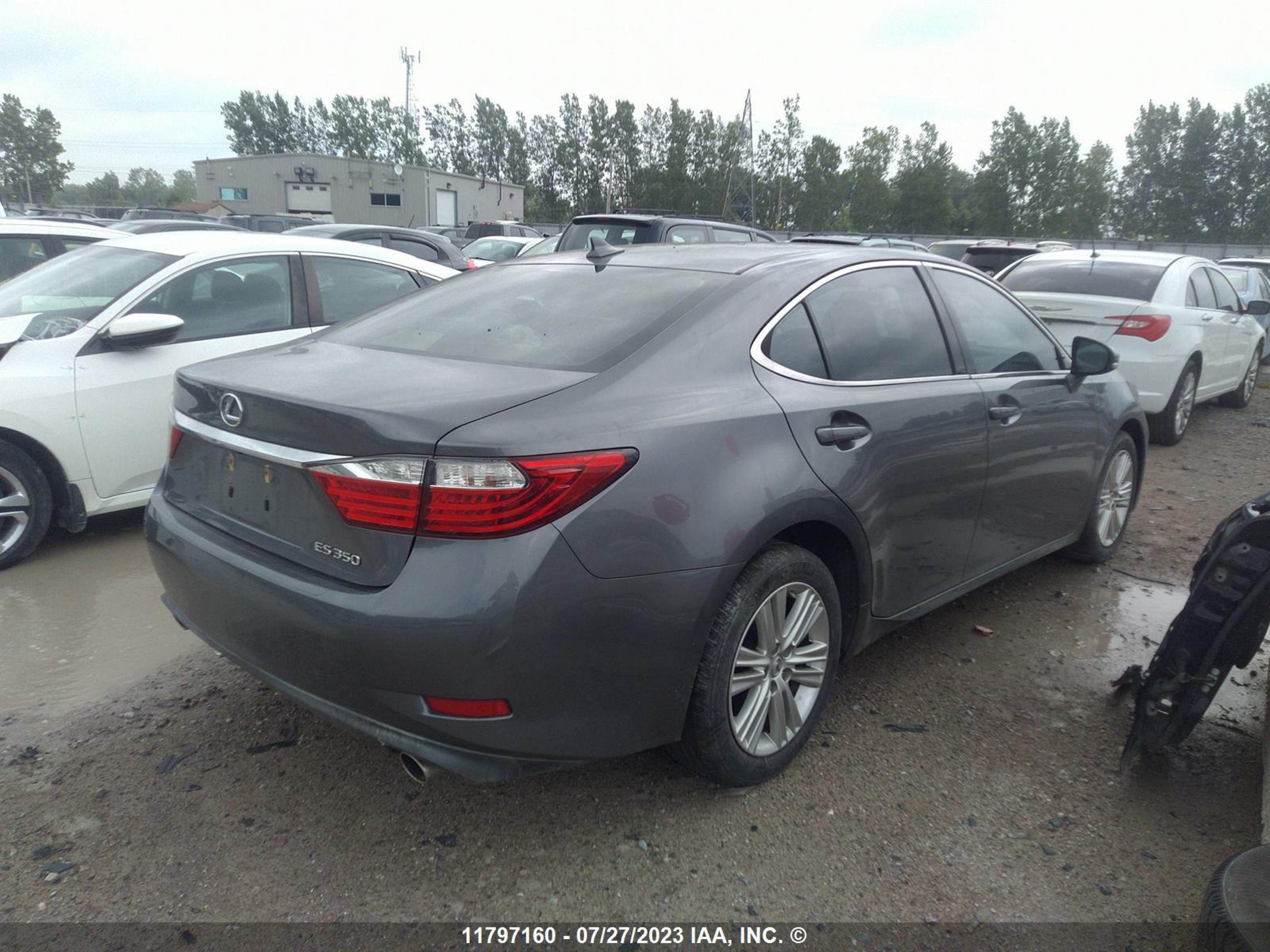 Photo 3 VIN: JTHBK1GG2D2029617 - LEXUS ES 