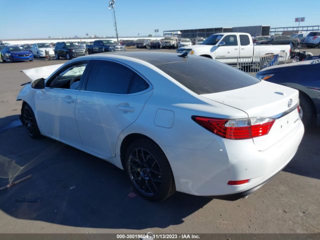 Photo 2 VIN: JTHBK1GG2D2037782 - LEXUS ES 350 