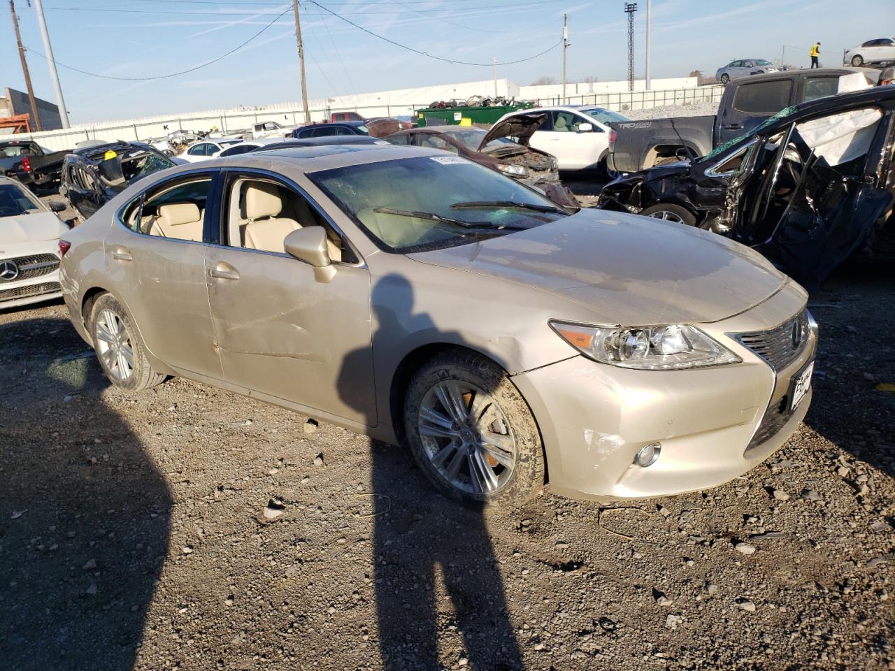 Photo 3 VIN: JTHBK1GG2E2098423 - LEXUS ES 