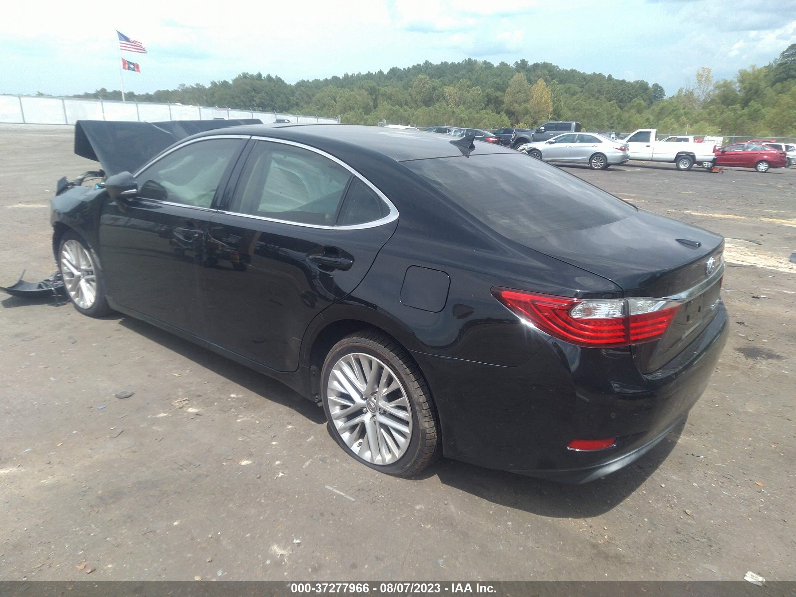 Photo 2 VIN: JTHBK1GG2E2137057 - LEXUS ES 