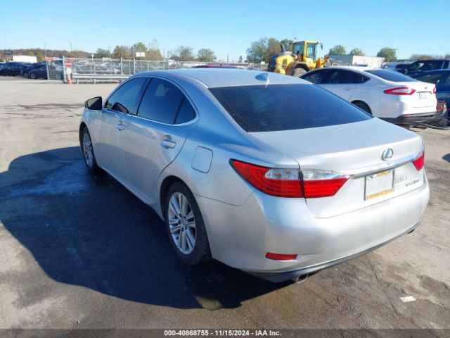 Photo 2 VIN: JTHBK1GG2F2156323 - LEXUS ES 