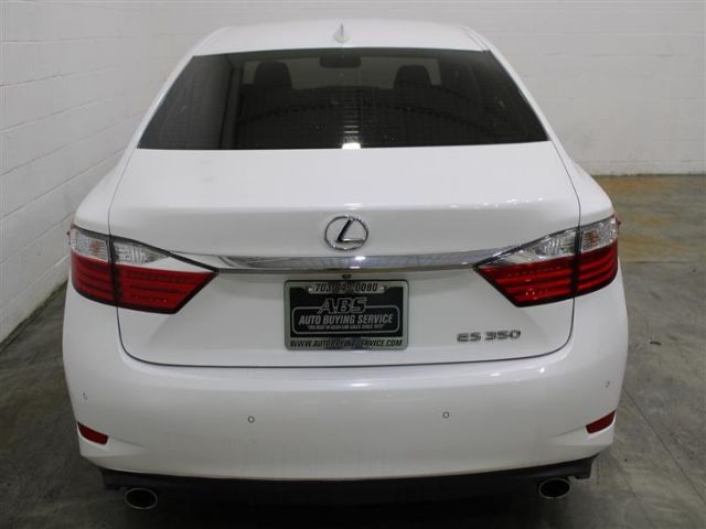 Photo 5 VIN: JTHBK1GG2F2176698 - LEXUS ES 350 