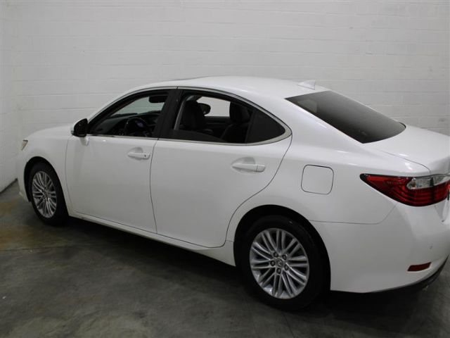 Photo 6 VIN: JTHBK1GG2F2176698 - LEXUS ES 350 