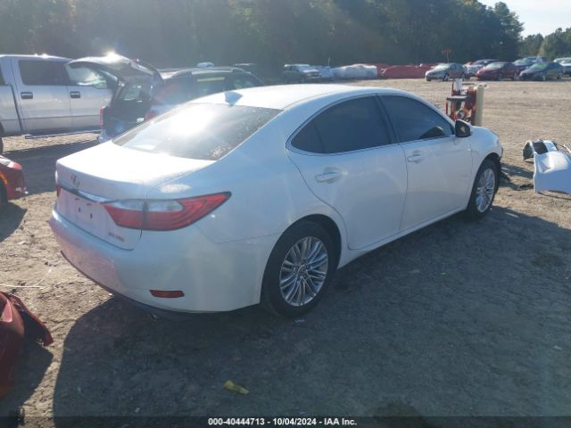 Photo 3 VIN: JTHBK1GG2F2197633 - LEXUS ES 