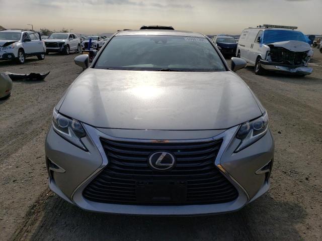 Photo 4 VIN: JTHBK1GG2J2264224 - LEXUS ES 350 