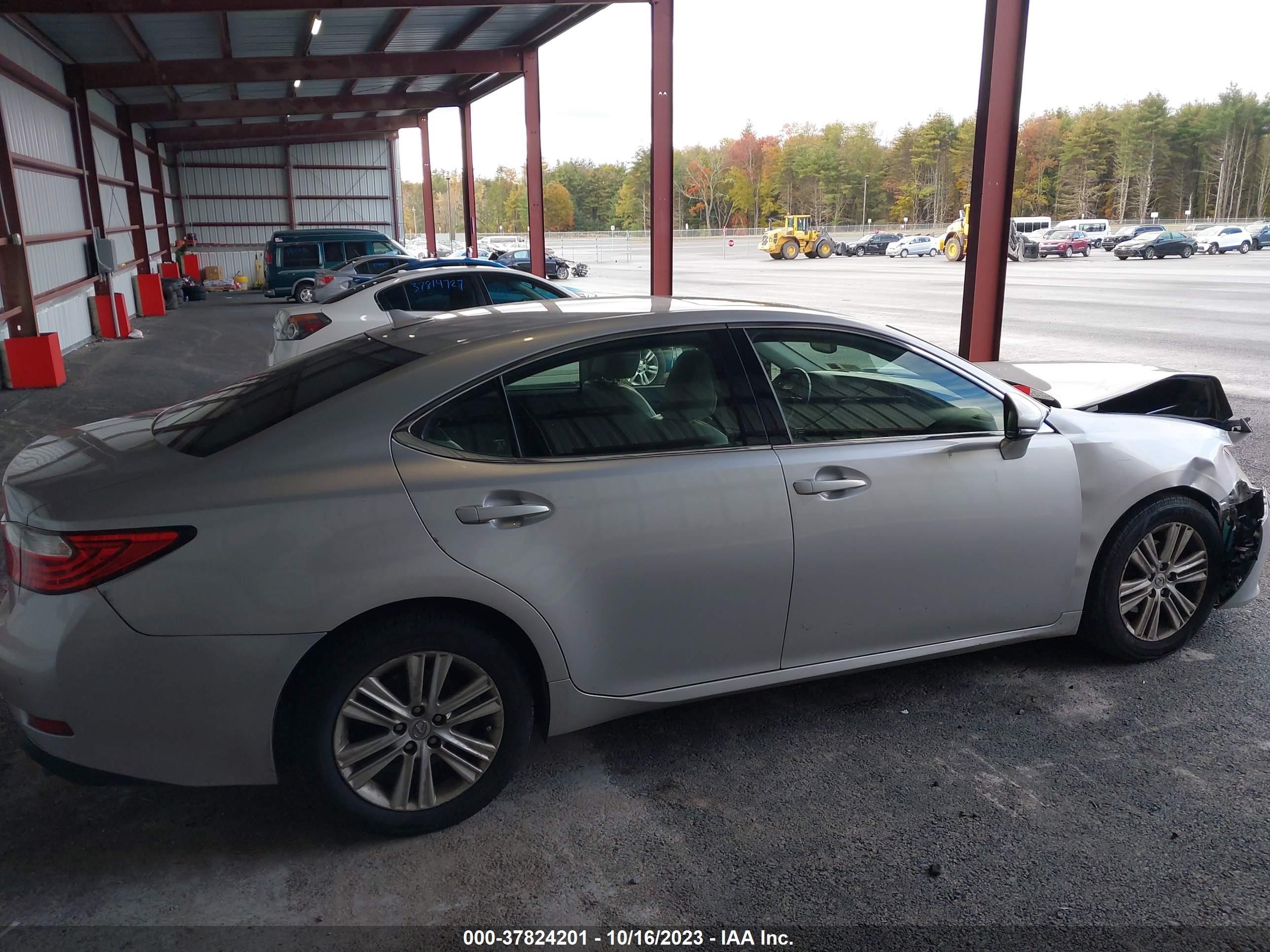 Photo 12 VIN: JTHBK1GG3D2004256 - LEXUS ES 