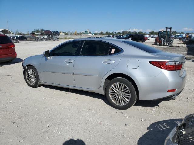 Photo 1 VIN: JTHBK1GG3D2024930 - LEXUS ES350 