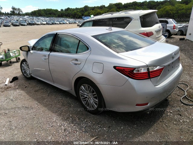 Photo 2 VIN: JTHBK1GG3D2052548 - LEXUS ES 350 