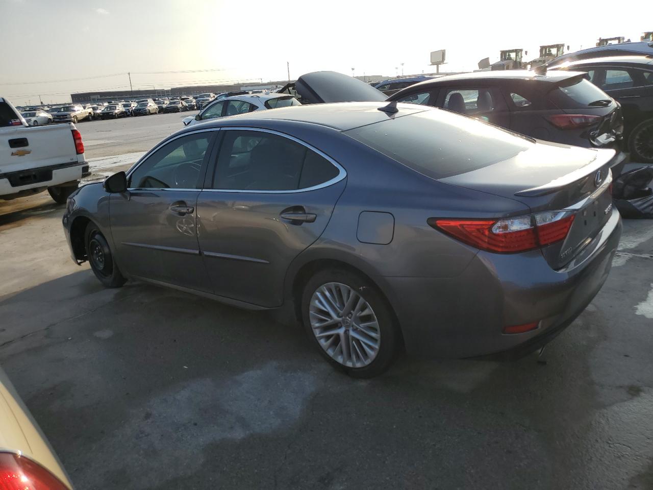 Photo 1 VIN: JTHBK1GG3D2066658 - LEXUS ES 