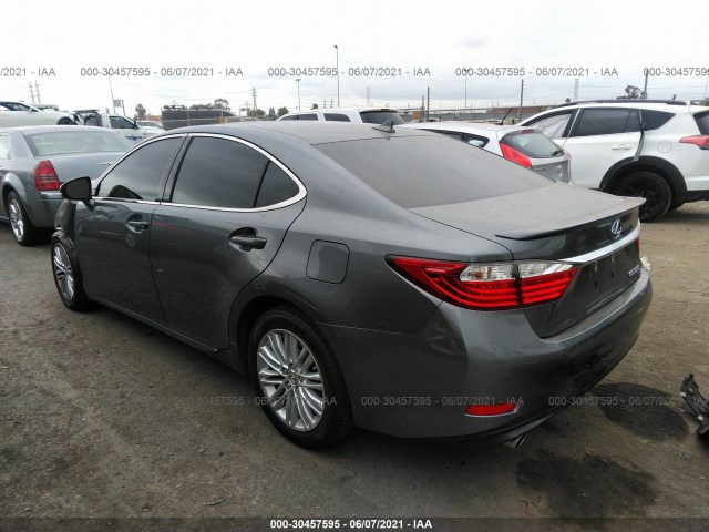 Photo 2 VIN: JTHBK1GG3D2067731 - LEXUS ES 350 