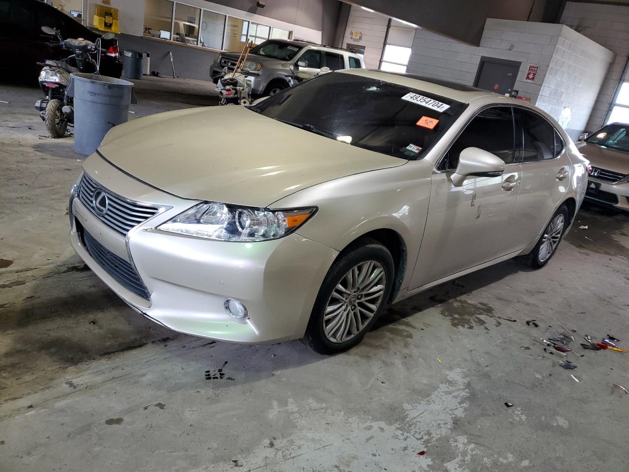 Photo 0 VIN: JTHBK1GG3D2079796 - LEXUS ES 