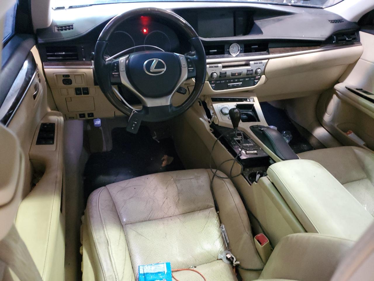 Photo 7 VIN: JTHBK1GG3D2079796 - LEXUS ES 