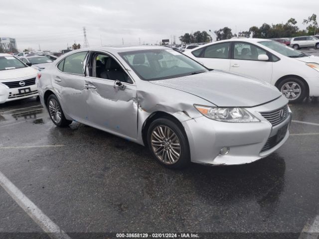 Photo 0 VIN: JTHBK1GG3F2159361 - LEXUS ES 350 