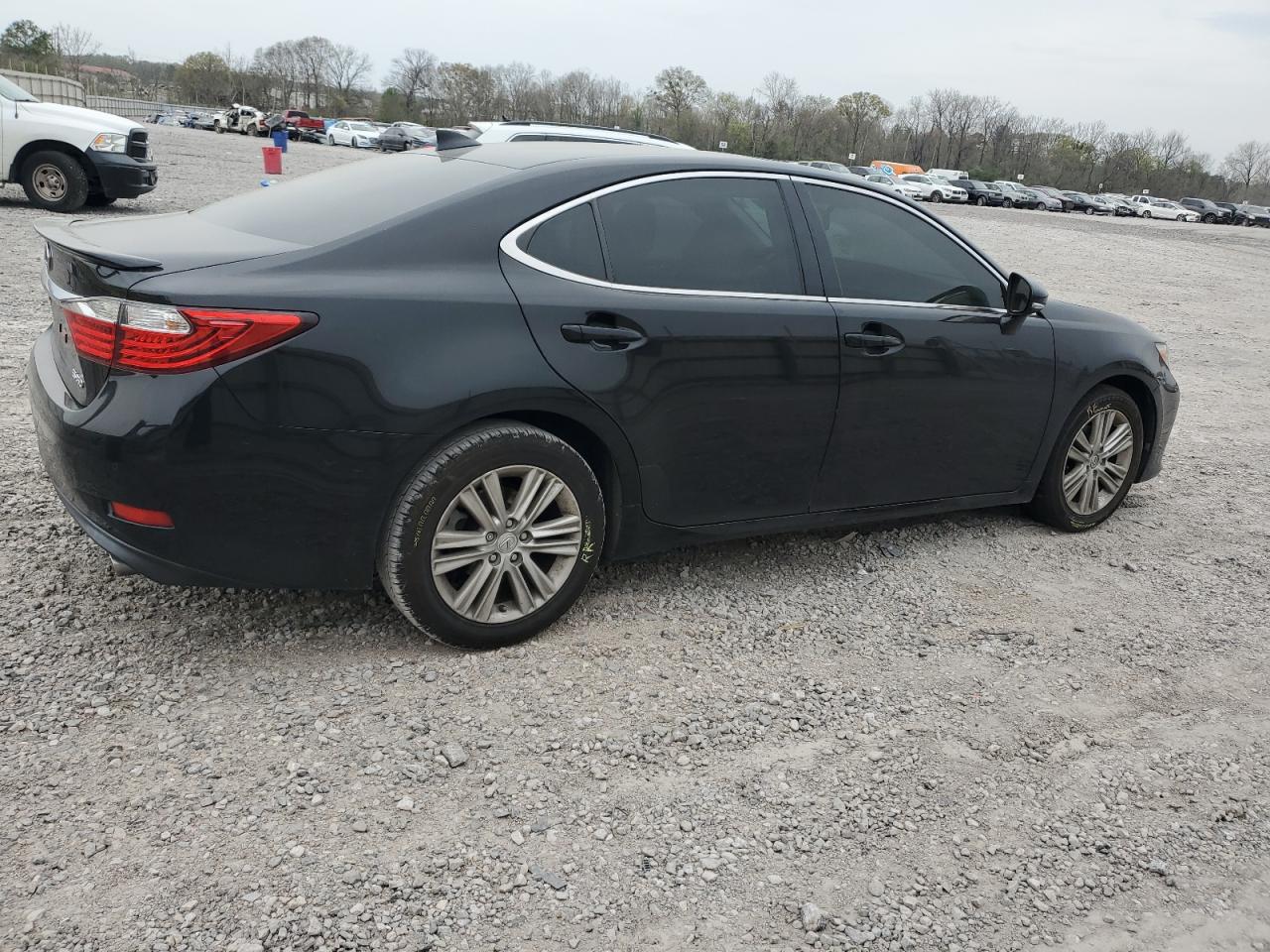 Photo 2 VIN: JTHBK1GG3F2164141 - LEXUS ES 