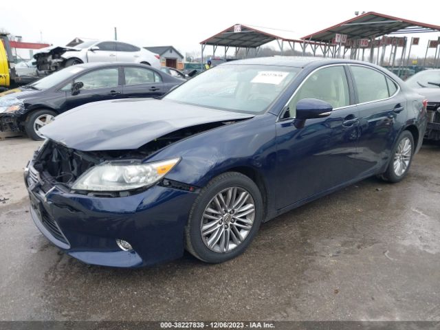 Photo 1 VIN: JTHBK1GG3F2171199 - LEXUS ES 350 