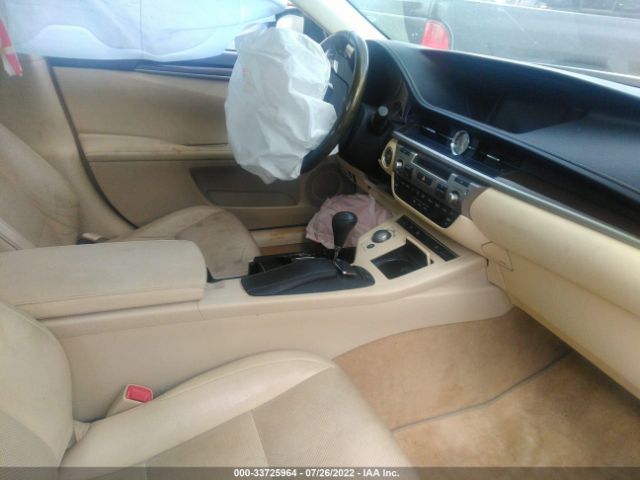 Photo 4 VIN: JTHBK1GG3F2180078 - LEXUS ES 350 