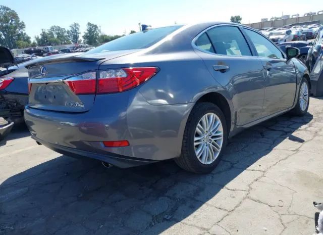 Photo 3 VIN: JTHBK1GG3F2183711 - LEXUS ES 