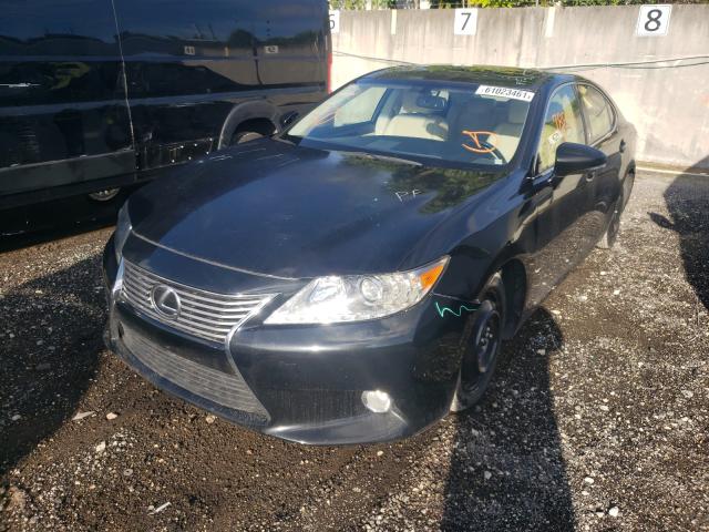 Photo 1 VIN: JTHBK1GG3F2207909 - LEXUS ES 350 