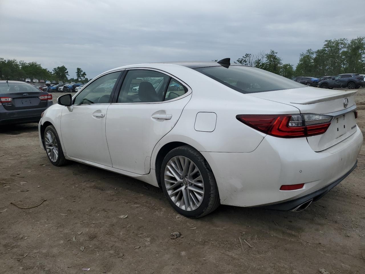 Photo 1 VIN: JTHBK1GG3G2234206 - LEXUS ES 