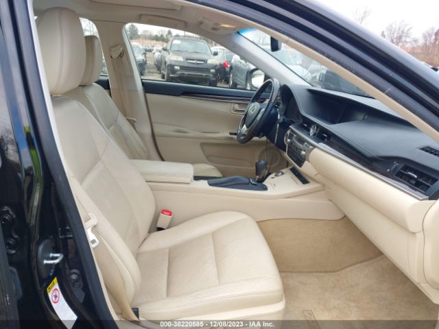 Photo 4 VIN: JTHBK1GG4D2008090 - LEXUS ES 350 