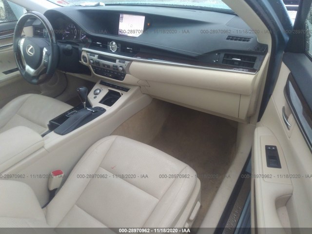 Photo 4 VIN: JTHBK1GG4D2016030 - LEXUS ES 350 