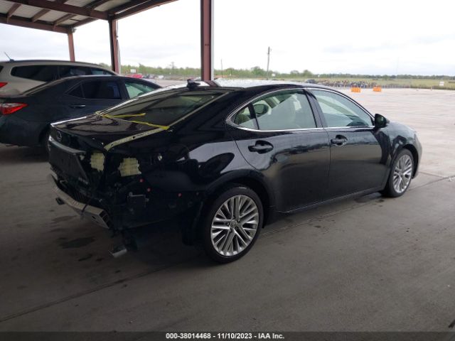 Photo 3 VIN: JTHBK1GG4D2037511 - LEXUS ES 