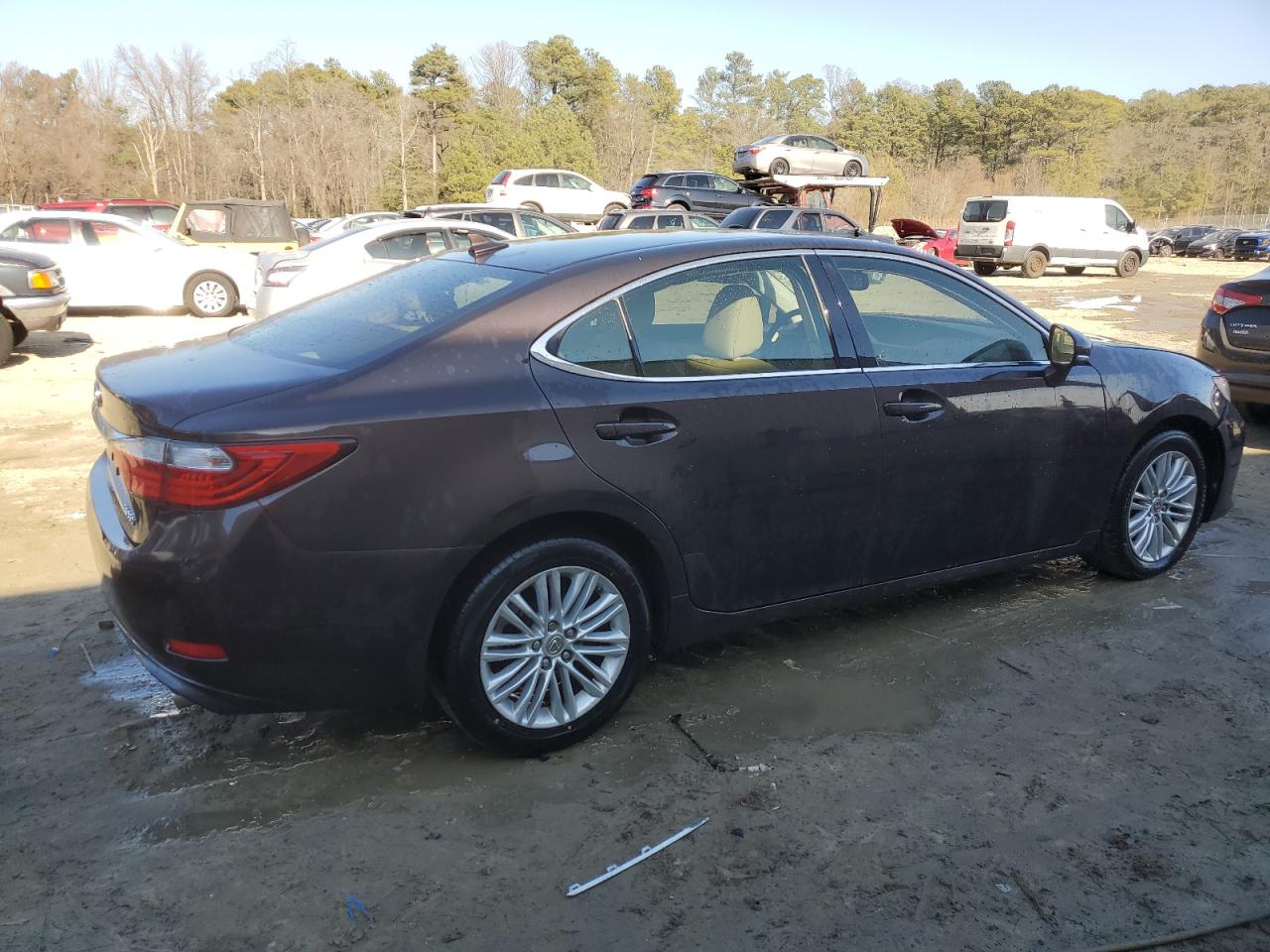 Photo 2 VIN: JTHBK1GG4D2067740 - LEXUS ES 350 