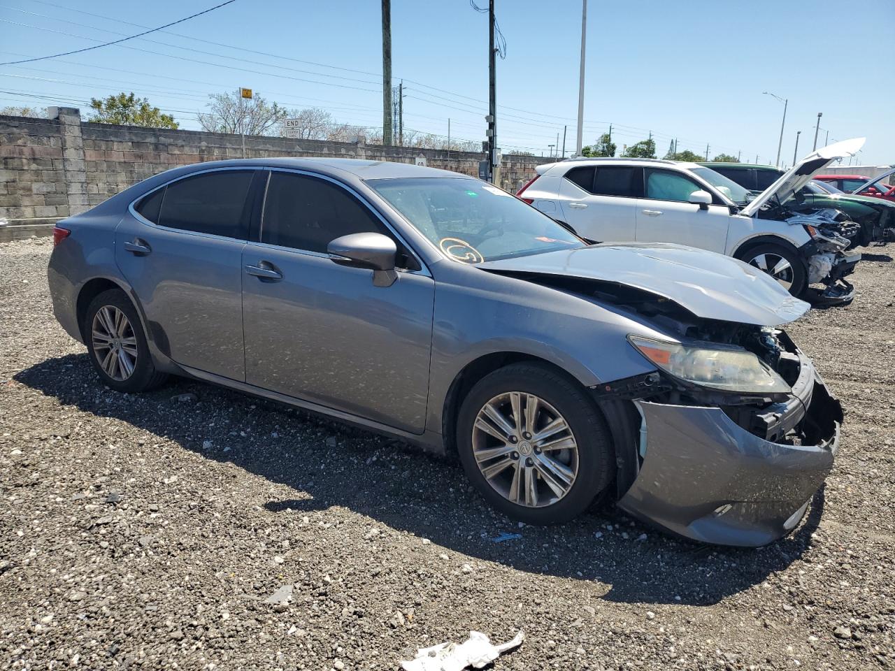 Photo 3 VIN: JTHBK1GG4D2076423 - LEXUS ES 