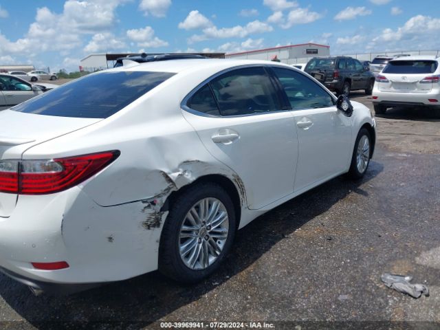 Photo 5 VIN: JTHBK1GG4F2170806 - LEXUS ES 