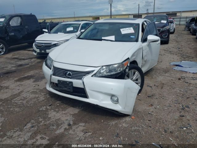 Photo 1 VIN: JTHBK1GG4F2179327 - LEXUS ES 