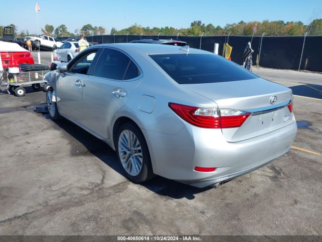 Photo 2 VIN: JTHBK1GG4F2196967 - LEXUS ES 