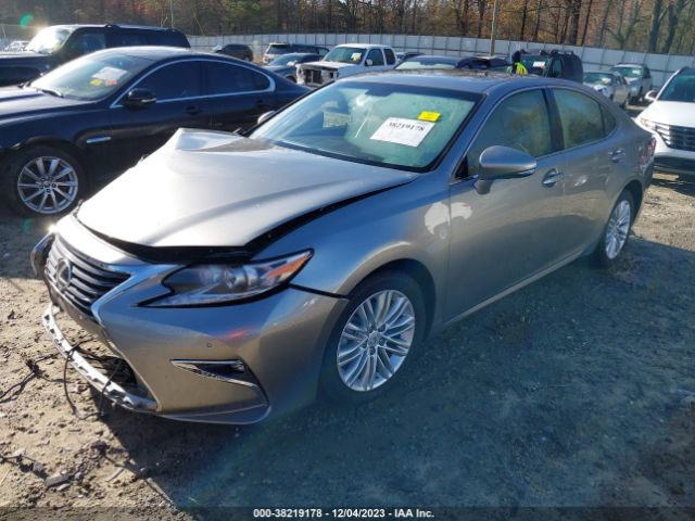 Photo 1 VIN: JTHBK1GG4G2220945 - LEXUS ES 350 