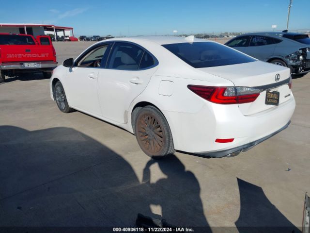 Photo 2 VIN: JTHBK1GG4G2221609 - LEXUS ES 