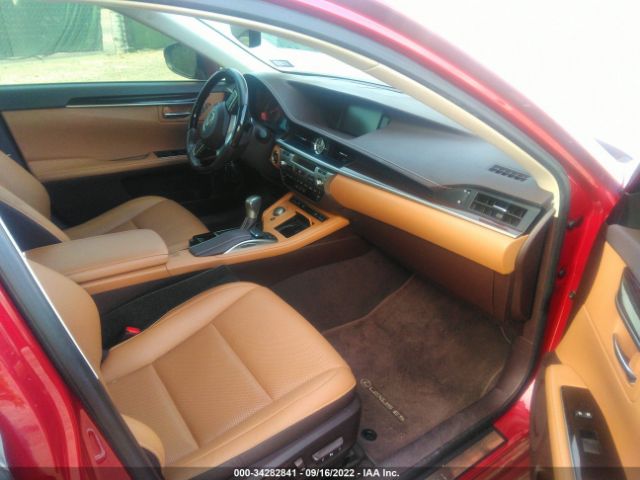 Photo 4 VIN: JTHBK1GG4H2247063 - LEXUS ES 