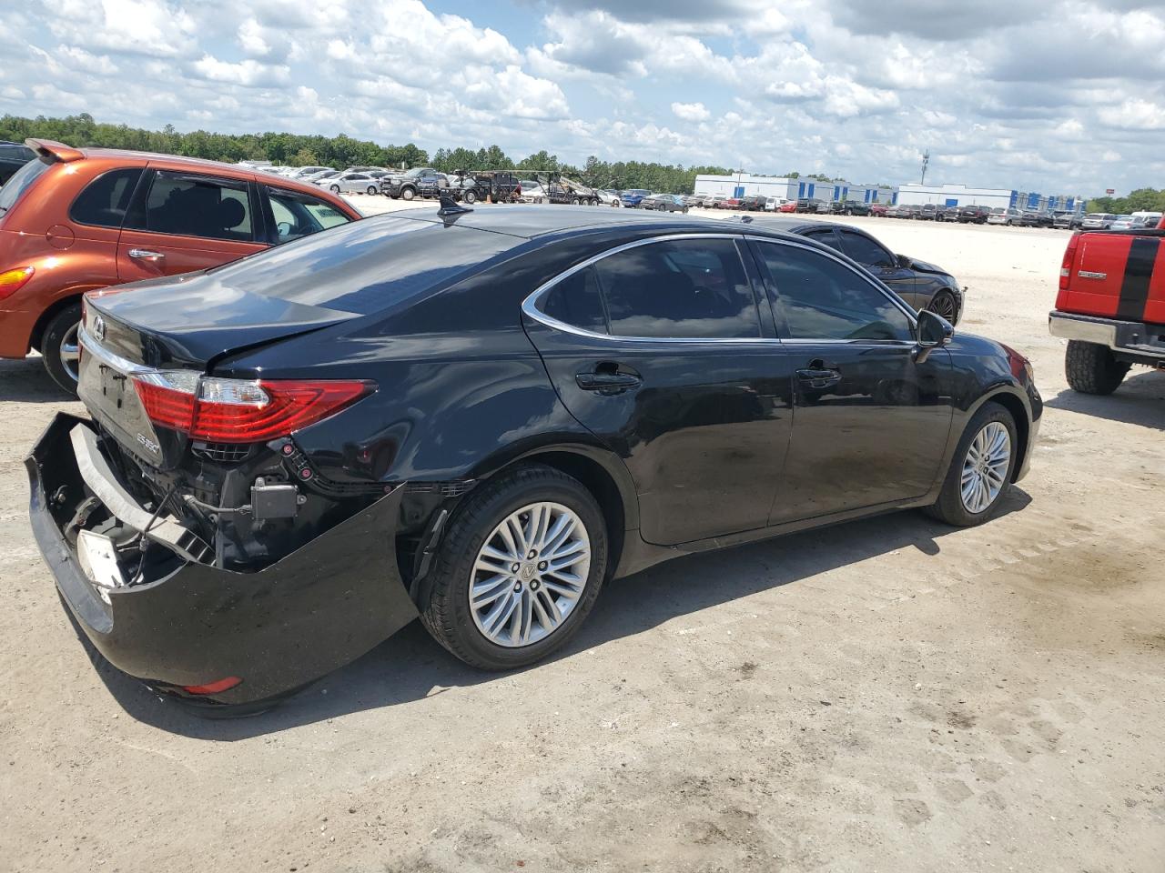 Photo 2 VIN: JTHBK1GG5D2027411 - LEXUS ES 