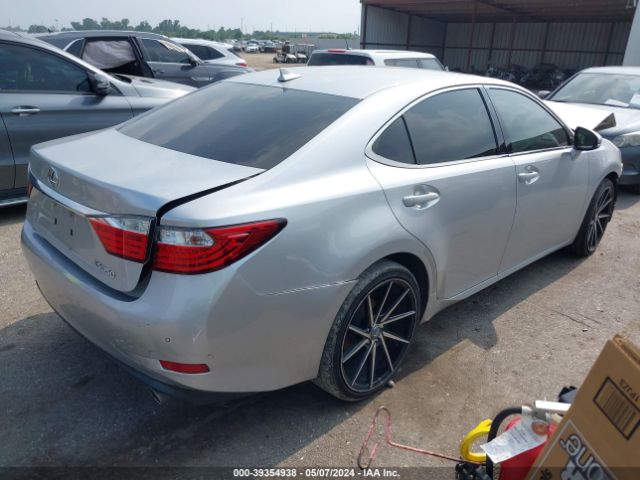 Photo 3 VIN: JTHBK1GG5D2037632 - LEXUS ES 