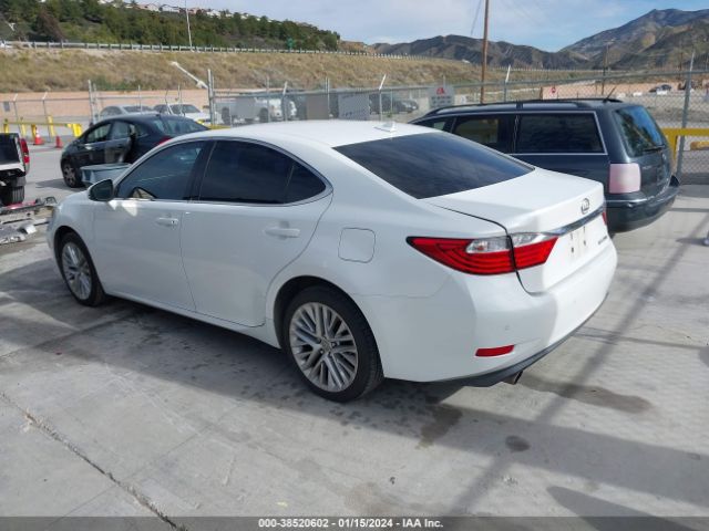 Photo 2 VIN: JTHBK1GG5E2102853 - LEXUS ES 350 